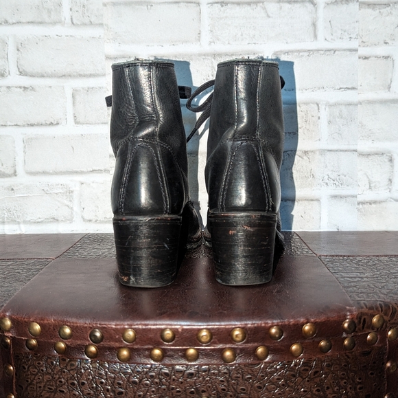 Frye Sabrina 6.5 Black Leather Retro Lace Up Classic Combat Moto Ankle Boots - Picture 7 of 14